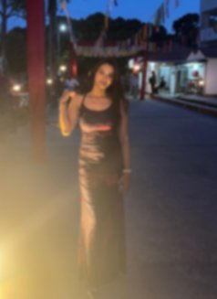 Prachi - escort in Bangalore Photo 3 of 13