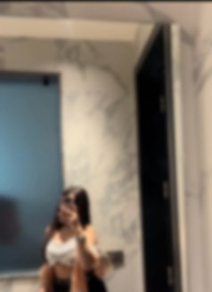 Prachi God level - escort in Chennai Photo 7 of 9