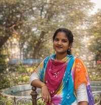 Prachi - escort in Chennai