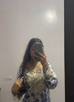 Prachi - escort in Guwahati Photo 1 of 3