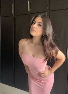 Prachi - escort in Mumbai Photo 3 of 4