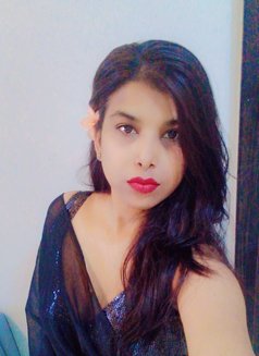 Prachi - puta in Nagpur Photo 2 of 5