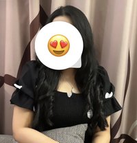 Prachi - escort in New Delhi Photo 1 of 4