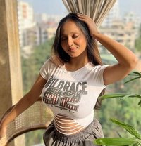 Prachi - escort in Surat