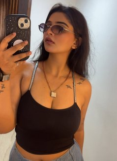 Prachi - escort in Vadodara Photo 3 of 3