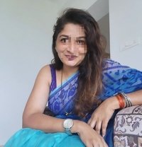 Prachi - escort in Varanasi