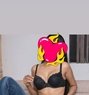 Prachi - escort in Noida Photo 5 of 6