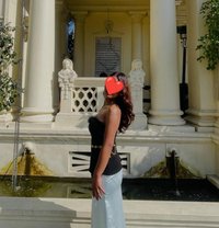 Hand cash service available - puta in Kathmandu