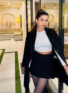 Prachi Verma - escort in Abu Dhabi Photo 2 of 5