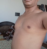 Pradeep K - Acompañantes masculino in Pune