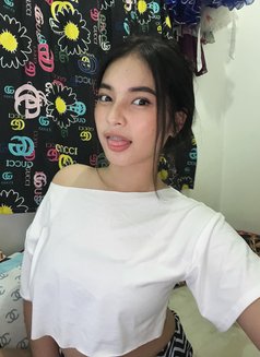 Praew - escort in Noida Photo 4 of 5