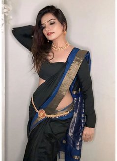 Pragya - escort in Pondicherry Photo 2 of 2