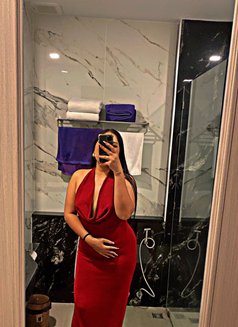 Prairie - escort in Riyadh Photo 8 of 12