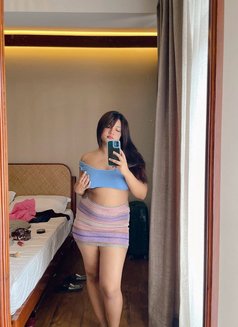 Prakhya - escort in Kolkata Photo 2 of 4