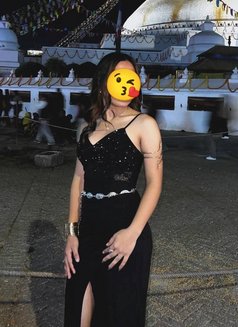 Pramila Silwal cash in hand service - puta in Kathmandu Photo 1 of 2