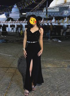 Pramila Silwal cash in hand service - puta in Kathmandu Photo 2 of 2