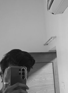 Pranav - Male escort in Udaipur Photo 2 of 4