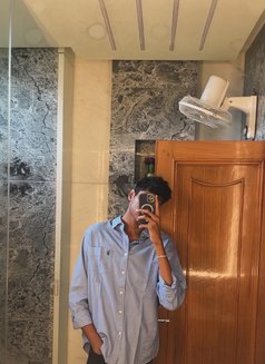 Pranav - Male escort in Udaipur Photo 4 of 4