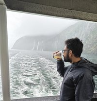 Pranav Mehta - Male companion in Mumbai