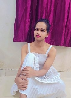 Pranavi shemale - Transsexual escort in Hyderabad Photo 2 of 3