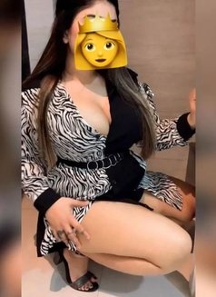 Pranomi Banerjee Cam Queen 🥰 - escort in Bangalore Photo 3 of 6