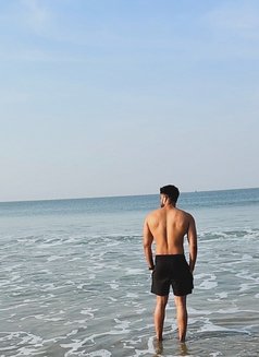 Pranoy - Male escort in Kolkata Photo 2 of 5