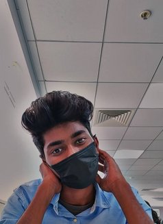 Prasanth - Male escort in Chennai Photo 3 of 5