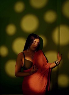 Prasha Saha - Transsexual escort in Kolkata Photo 8 of 13