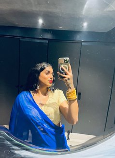 Prasha Saha - Transsexual escort in Kolkata Photo 10 of 13