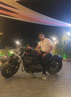 Prashant - Male escort in Indore Photo 2 of 2