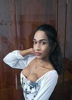 Prashanti Shemale - Transsexual escort in Hyderabad Photo 5 of 7