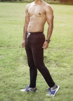 Pratheek - Male escort in Bangalore Photo 2 of 3