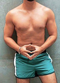 Pratheek - Male escort in Bangalore Photo 3 of 3