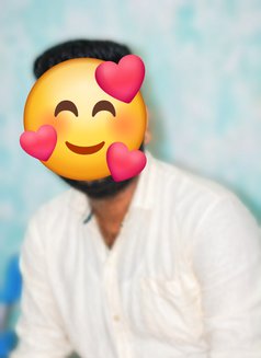 Prathmesh - Male escort in Mumbai Photo 4 of 4