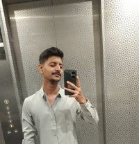 Pratik - Acompañantes masculino in Dubai