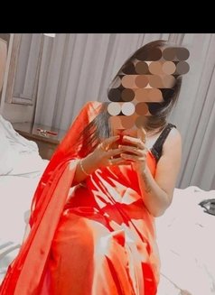 Pratiksha - escort in Bangalore Photo 1 of 6