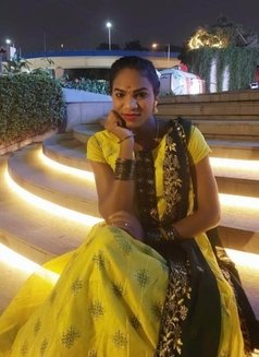 Pravalika - Transsexual escort in Bangalore Photo 4 of 6