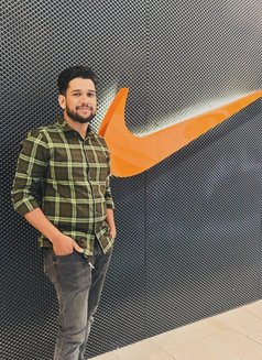 Praveen David - Male escort in Colombo Photo 1 of 1