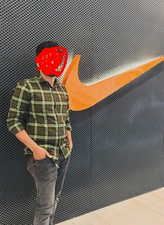 Praveen David - Male escort in Colombo Photo 1 of 1