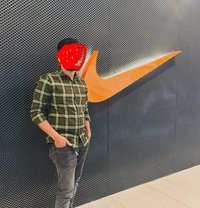 Praveen David - Male escort in Colombo