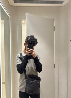 Praveen Escort - Male escort in Bangalore Photo 3 of 3