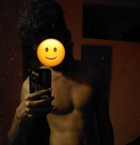 Pravn - Acompañantes masculino in Chennai