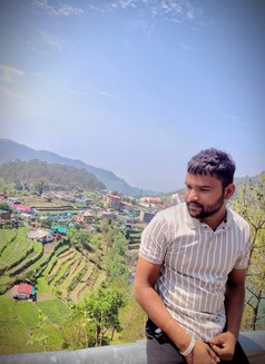 Praveen - Male escort in Noida Photo 4 of 9