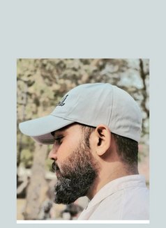 Praveen - Male escort in Noida Photo 7 of 9