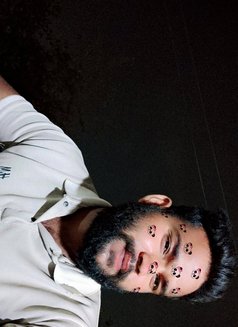 Praveen - Male escort in Noida Photo 8 of 9