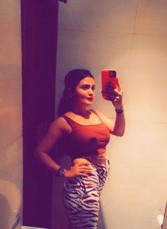 Pravya Model From Mumbai - escort in Bangalore Photo 6 of 8