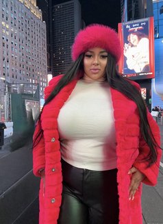 VISITING TOKYO Huge Breasts Bbw Pornstar - puta in Tokyo Photo 4 of 14