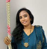 PRECENT VEDIO CALL SERVICES - puta in Hyderabad