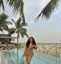 Precious - puta in Da Nang