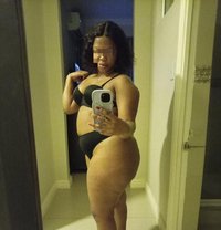 Precious - escort in Chiba